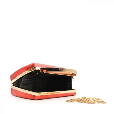 Clutch rojo para evento