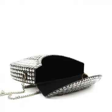 Accesorio de latón para noche