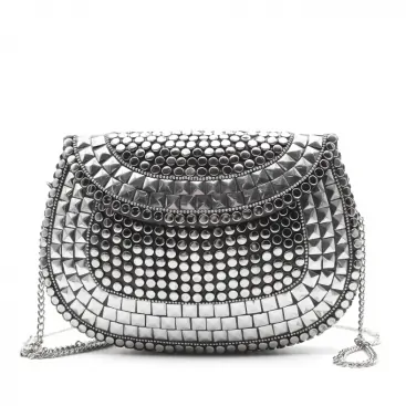Bolsos de latón plata