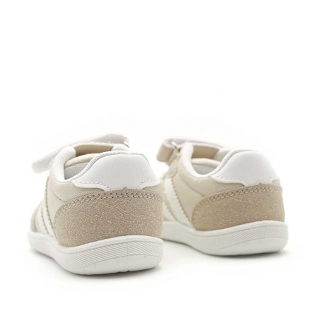 Zapatillas respetuosas beige