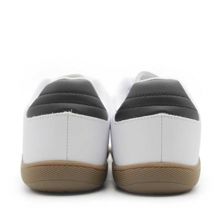 bamba hombre barefoot