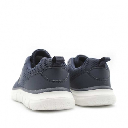 zapatillas ligeras​