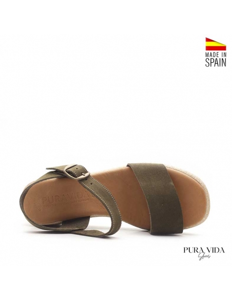 Cuñas verdes de mujer