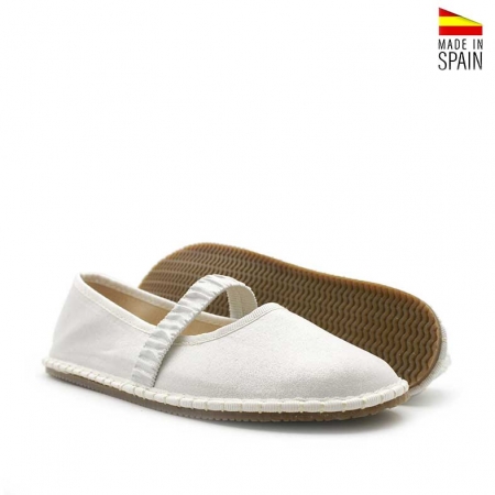 Merceditas Blancas respetuosas para Niña