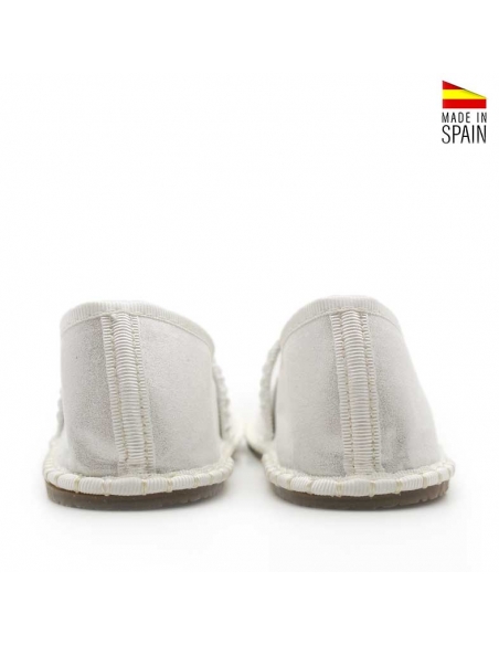 Merceditas Condiz blancas sin contrafuerte vista trasera