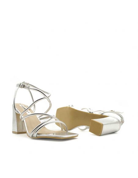 Sandalia tacón alto plata