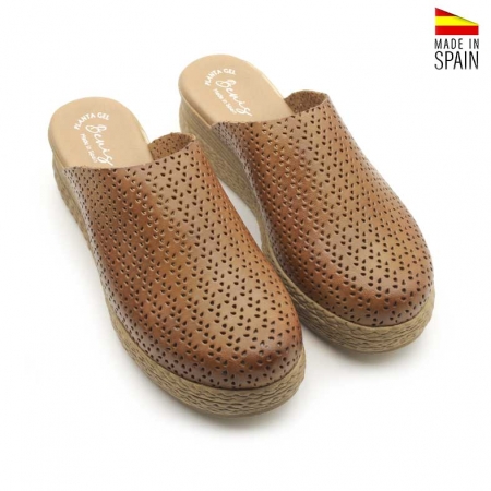 Zuecos Con Cuña Cuero