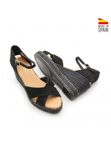 Cuñas altas negras verano mujer