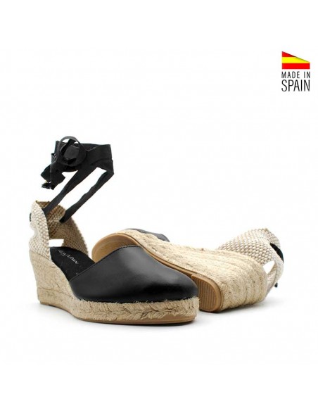 Cuñas negras de esparto