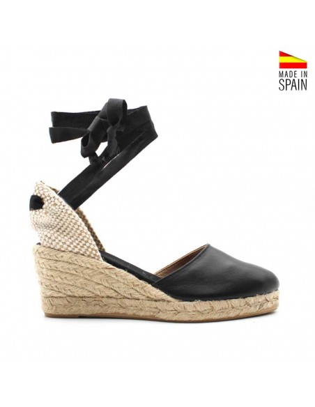 Alpargatas negras de esparto