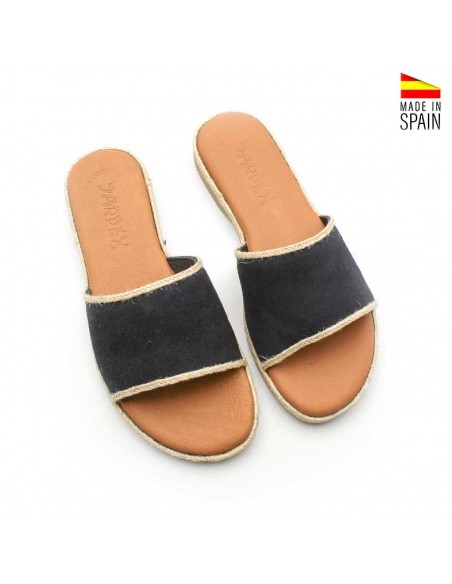 Sandalias planas azules piel
