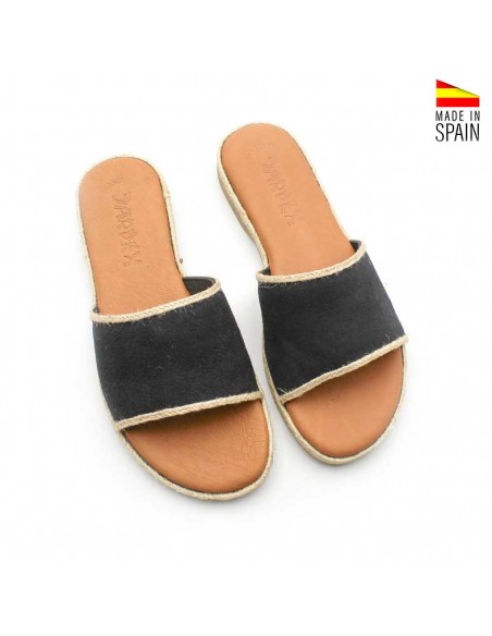 Sandalias negras de pala ancha