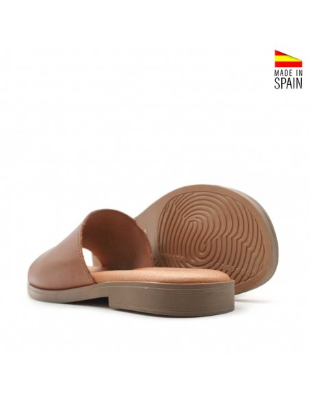 Sandalias planas marrón mujer