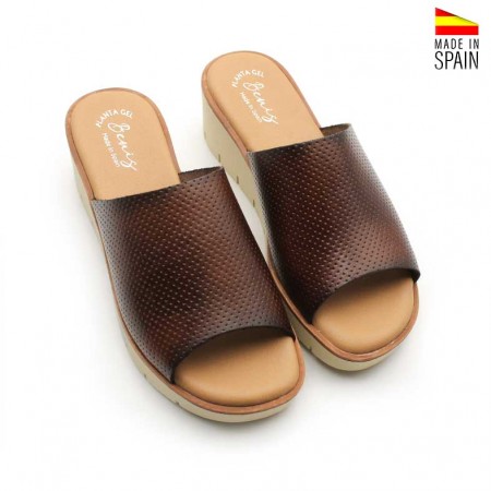 Sandalias piel marrón hechas en España