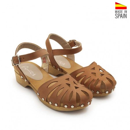 Zapatos piel niña camel