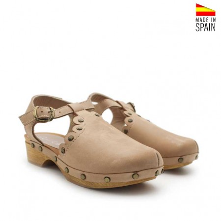 Zuecos efecto Madera para Niña Taupe Piel y Diseño Boho
