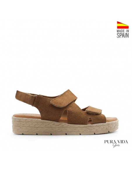 Sandalia marrón velcro plataforma