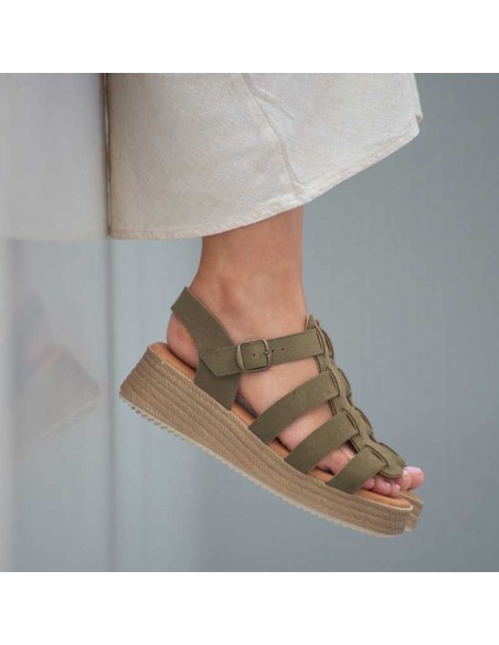 sandalia verde romana abierta