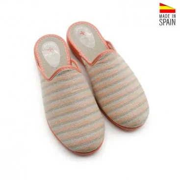 zapatillas de andar por casa cerradas mujer​