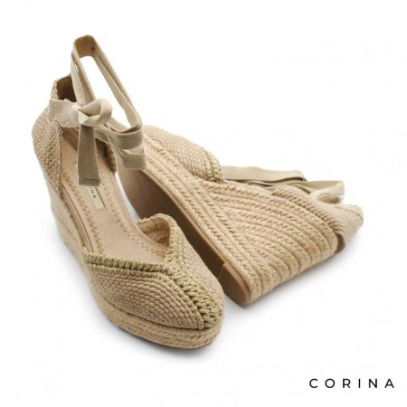 Alpargatas con cuña alta de Hilo y cenefa dorada y cintas