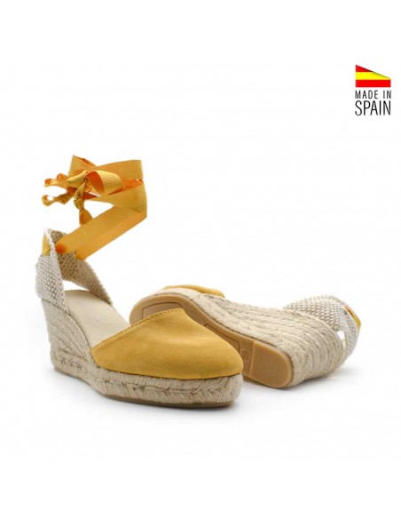 Esparteñas con lazada amarillas