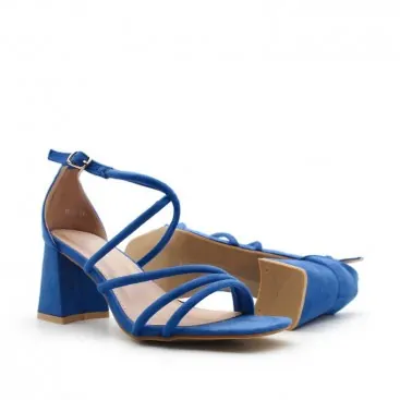 sandalias de tacon azul electrico​