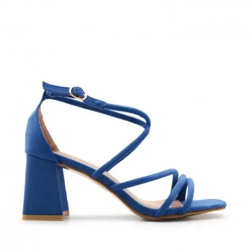 sandalia tacon azul electrico​