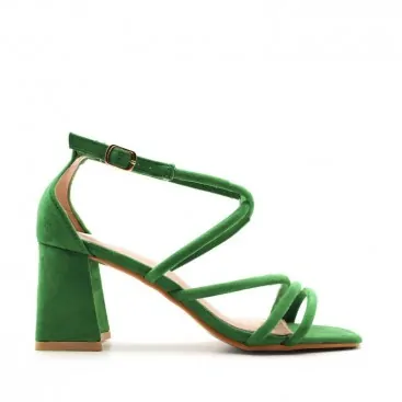 sandalia verde tacon ancho​