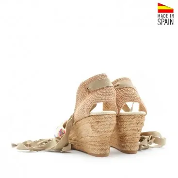 Alpargata de lentejuelas con cuña