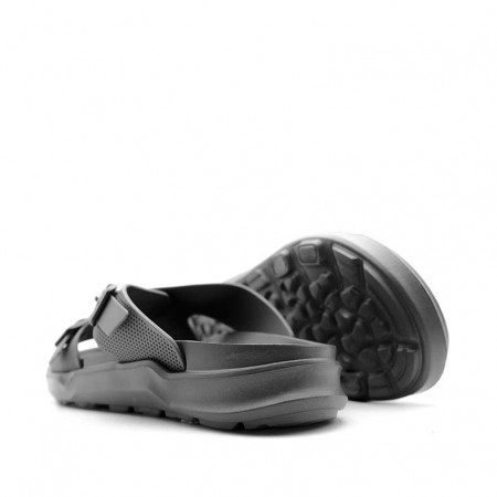 Chanclas piscina negras hombre