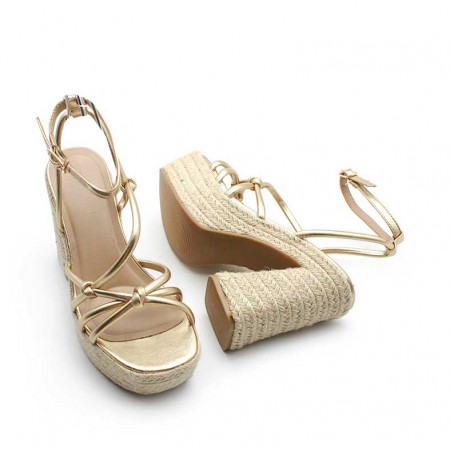 Plataforma esparto dorada