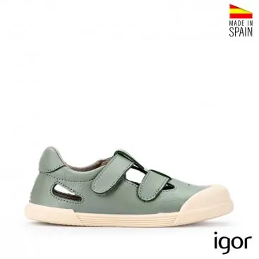 Sandalias verdes niño