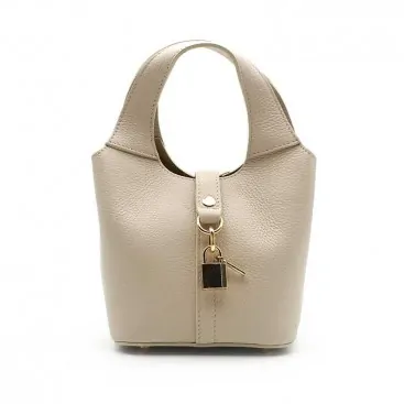 bolso beige candado