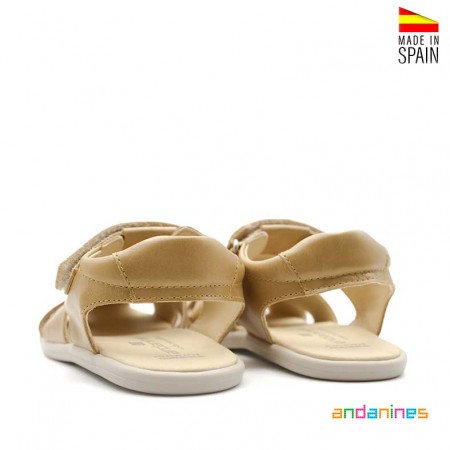 Calzado infantil piel beige