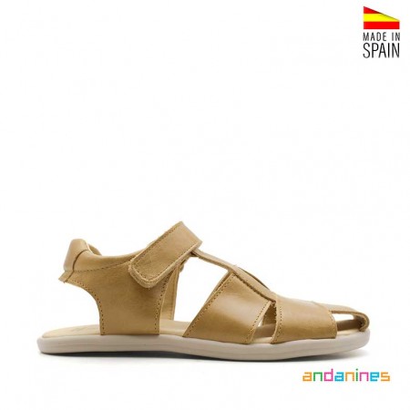 Sandalias beige niño verano