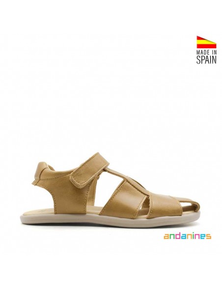 Sandalias beige niño verano