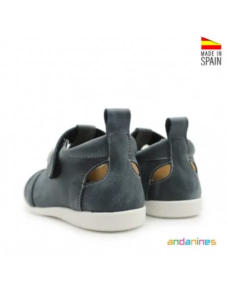 Calzado respetuoso azul marino