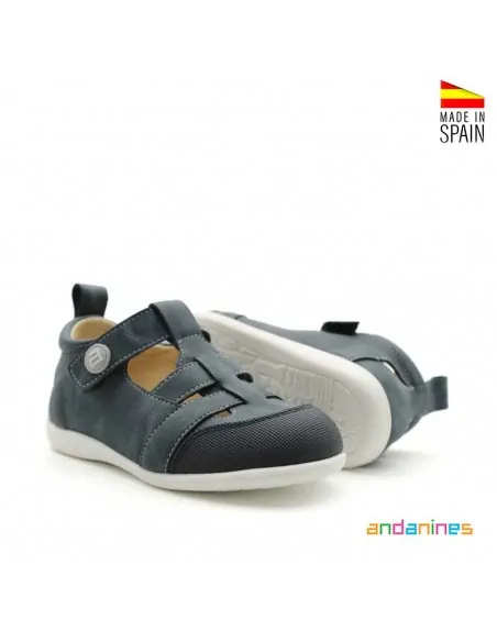 Sandalia infantil azul punta goma