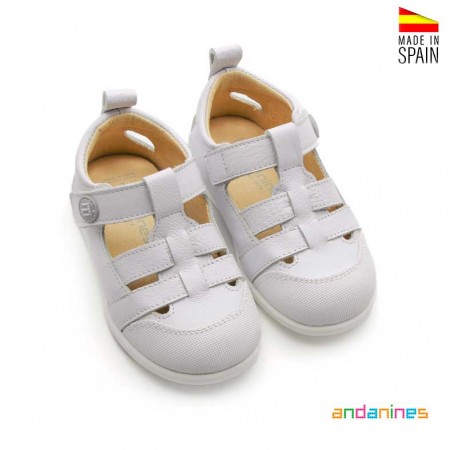 Sandalias blancas verano niños