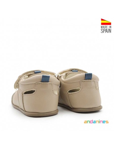 Sandalia cerrada piel niño