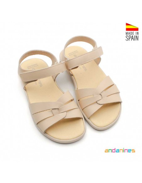 Sandalias beige para verano