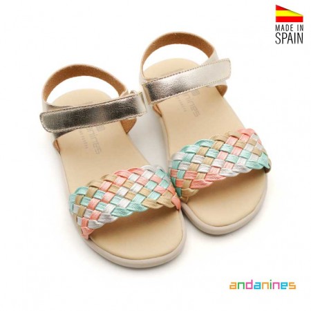 sandalias de niñas bonitas