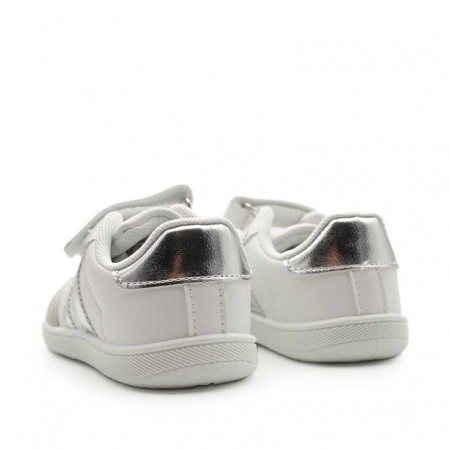 Bamba respetuosa de niñas