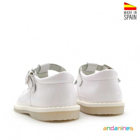 Zapatos charol niño