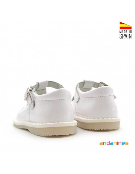 Zapatos charol niño