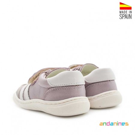Zapatillas respetuosas lila