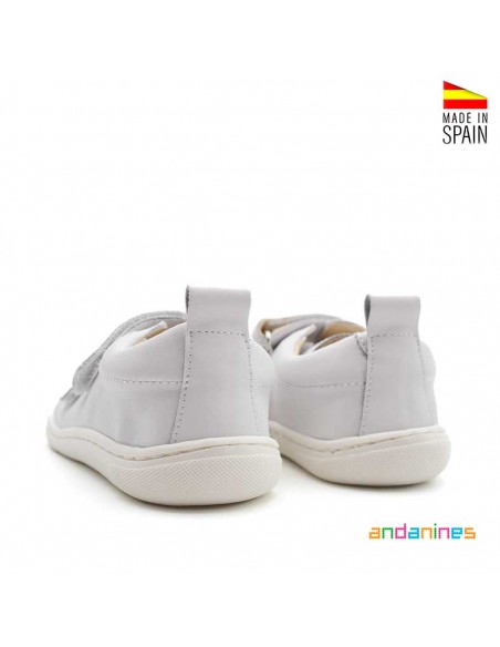 Calzado barefoot blanco infantil