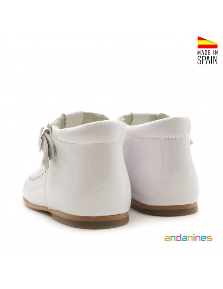 zapatos pepitos blancos