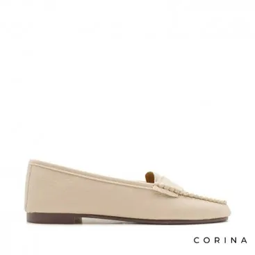 mocasines planos beige​