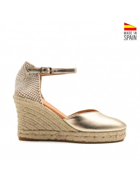 Alpargatas doradas con cuña